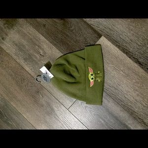 Baby yoda beanie